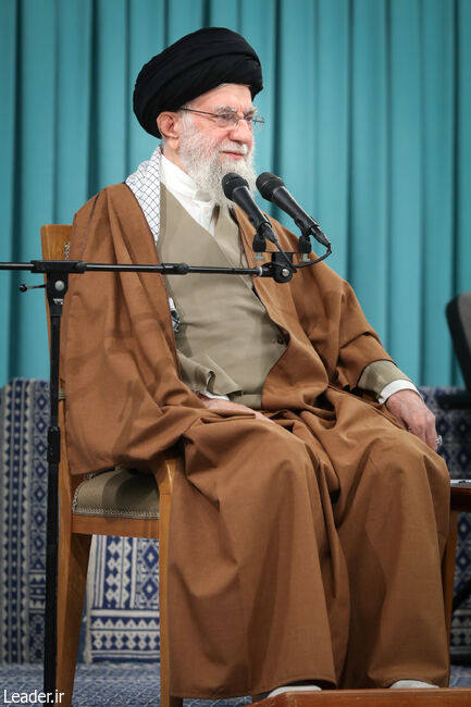 اتحاد دنیای اسلام، تنها راه ایستادگی در مقابل باج‌طلبی قدرت‌های بزرگ