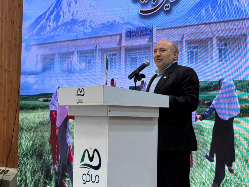 گروسی: نیروی انسانی ماهر، پایه توسعه است و معلمان پرچم‌داران این مسیرند