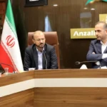 اقتدار حاکمیت قانون و مقررات مناطق آزاد باید اعمال و تفویض اختیارات قانونی انجام گردد