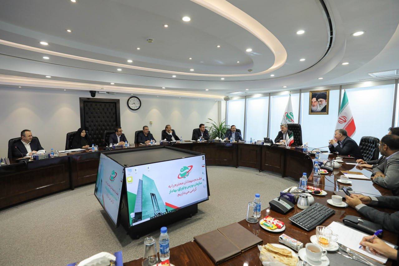 دبیر شورای‌عالی مناطق آزاد و ویژه اقتصادی: راه‌اندازی بورس بین‌الملل در مناطق آزاد تا پایان سال با هدف جذب سرمایه داخلی و خارجی