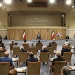 رهبر انقلاب: روحیه کار و تلاش را بر حالت «نه جنگ نه صلح» غلبه بدهیم