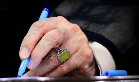 تسلیت رهبر انقلاب در پی درگذشت همسر عضو مجمع تشخیص مصلحت نظام