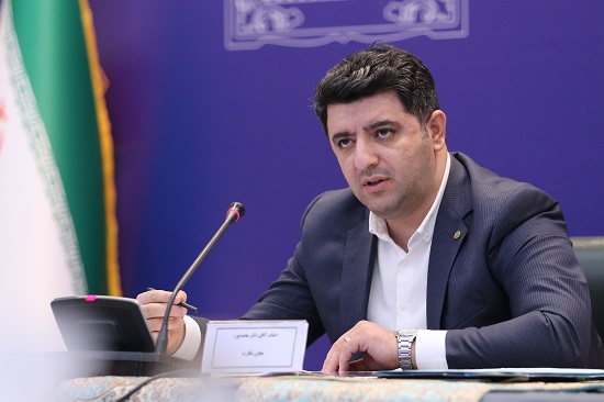 فیصله بانک آینده نسبت کفایت سرمایه شبکه بانکی را 3.5 برابر کرد/ 42 درصد اضافه برداشت و 41 درصد ناترازی سرمایه شبکه بانکی مربوط به بانک اینده بود/ دارایی‌های بانک آینده به صندوق ضمانت سپرده‌ها منتقل می‌شود/ ناترازی بانک آینده به بانک ملی منتقل نمی‌شود