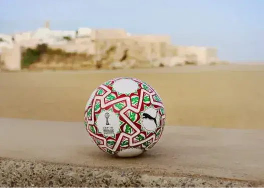 توپ جام ملتها با نقش‌های اسلیمی (عکس)