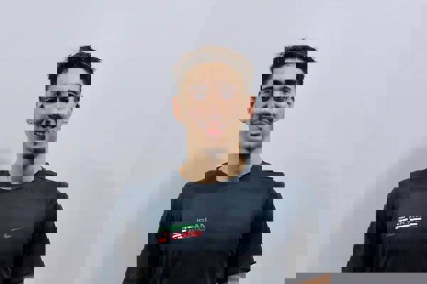 صعود شناگر ایران به نیمه‌نهایی ۱۰۰ متر قورباغه