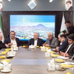 نشست معاون آموزش وزارت بهداشت درمان و آموزش پزشکی با نماینده مردم مرند و جلفا