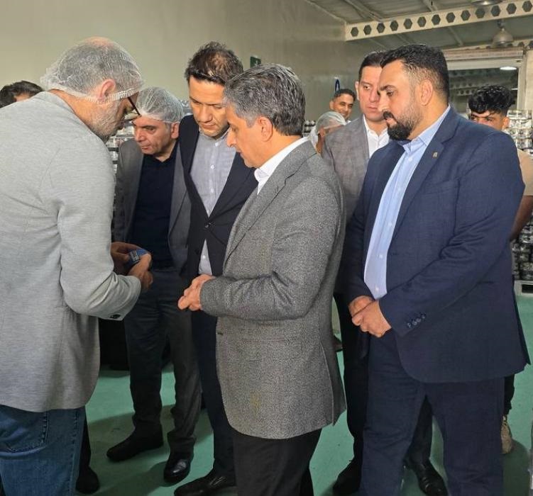 سفر اعضای كمیته اعتبارات بانك صنعت و معدن به چابهار و بازدید از دو طرح تولیدی