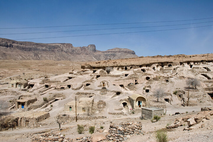 نیکرو: زیرساخت‌های گردشگری روستای جهانی میمند شهربابک در حال توسعه است