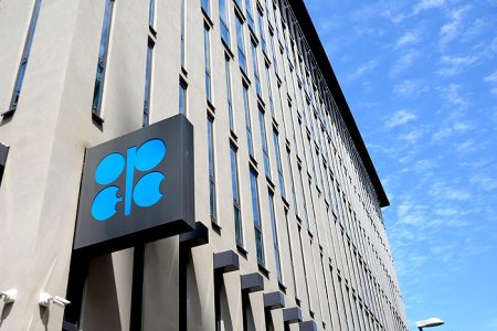 احتمال تداوم توقف عرضه نفت اوپک‌پلاس در ماه مارس