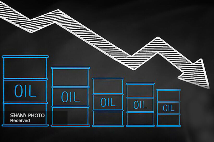 افت قیمت نفت با چشم‌انداز مازاد عرضه و تحولات ونزوئلا