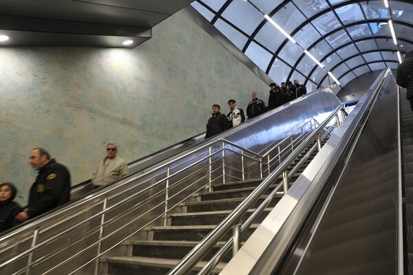 افتتاح و بهره برداری از ۲۱ ورودی ایستگاه مترو