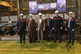 بازدید حجت الاسلام و المسلمین مصطفی انصاری‌ فرد، مدیرکل بازرسی استان از شرکت فولاد اکسین خوزستان