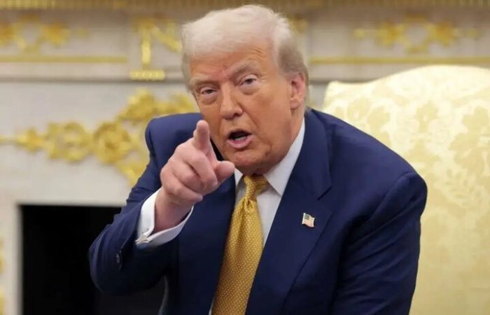 ترامپ: کوبا در آستانه نابودی است