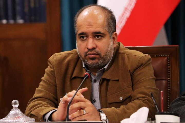 خضریان: با شبکه‌های مافیایی حوزه حمل و نقل و کشتیرانی برخورد شود