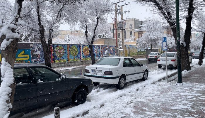 طبیعت برفی شهرکرد در آخرین روزهای دی‌ماه