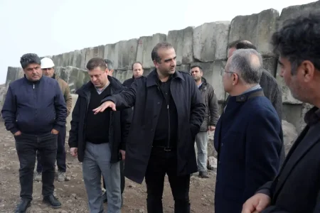 نظارت میدانی مدیرعامل منطقه آزاد انزلی از پروژه‌های عمرانی