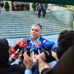 کارکنان صنعت نفت همراه نظام هستند/ فروش نفت کمافی‌السابق ادامه دارد