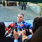 کارکنان صنعت نفت همراه نظام هستند/ فروش نفت کما فی‌السابق ادامه دارد